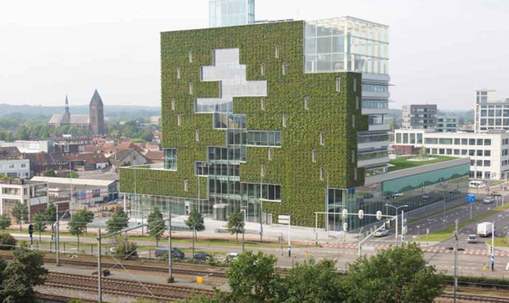 Construcciones que funcionan como bancos de materiales